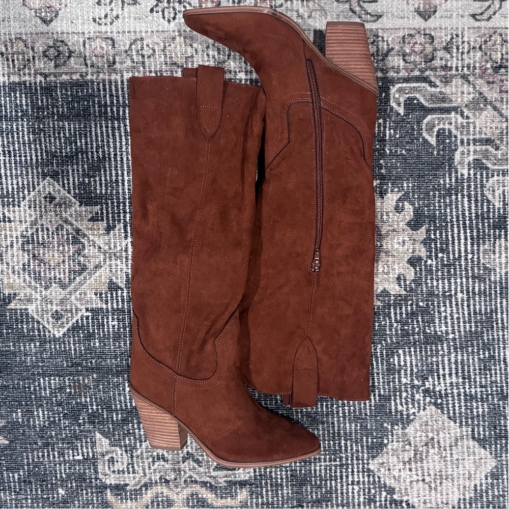 Steve Madden western boots